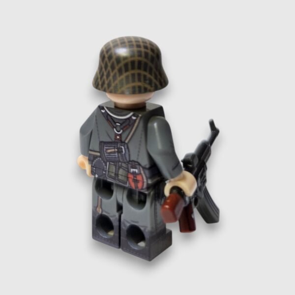 Nordland Division Fusilier StG 44